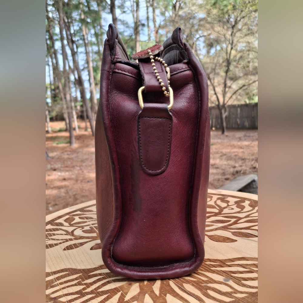 Vintage Coach Carlyle Mahogany Glove Tanned Leather Shoulder Crossbody Bag #9854 - Picture 5 of 13